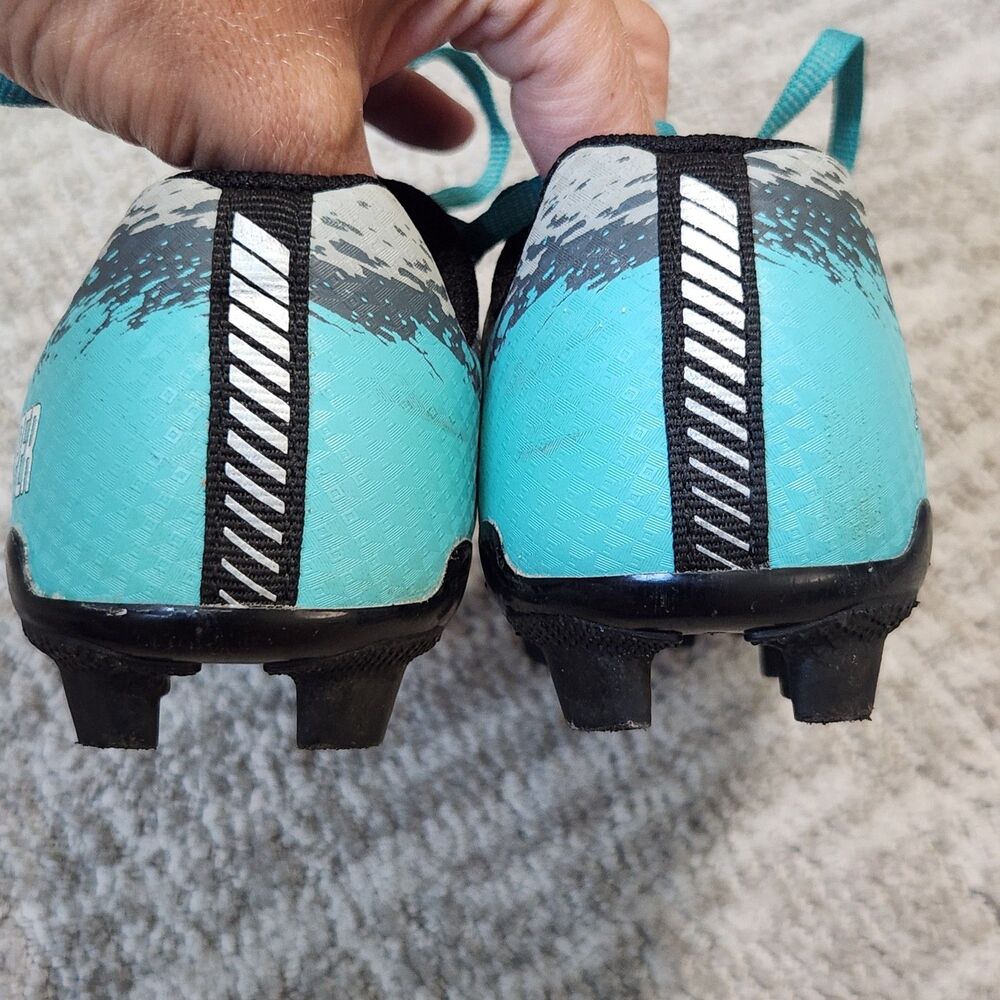 DSG youth Speed Viper soccer cleats size 1 - Picture 7 of 10